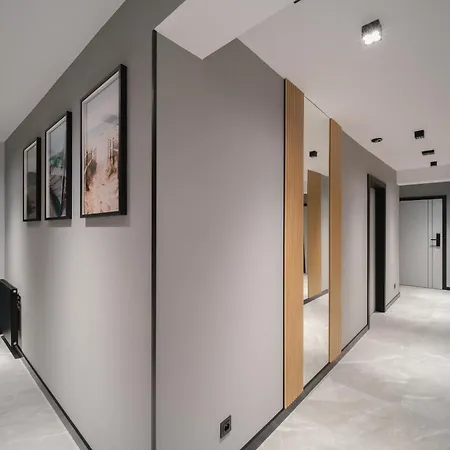 Stay At Nadmorska 12- Apartamenty I Pokoje Nad Morzem * Sarbinowo