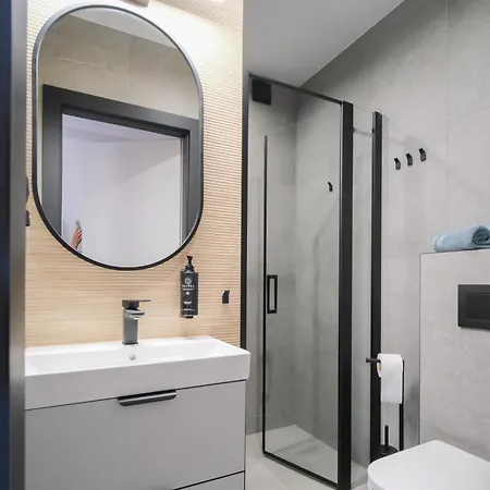 I Zlotobrzeg בית אירוח *